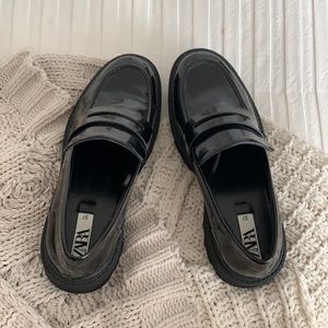 Zara Brand New black shoes